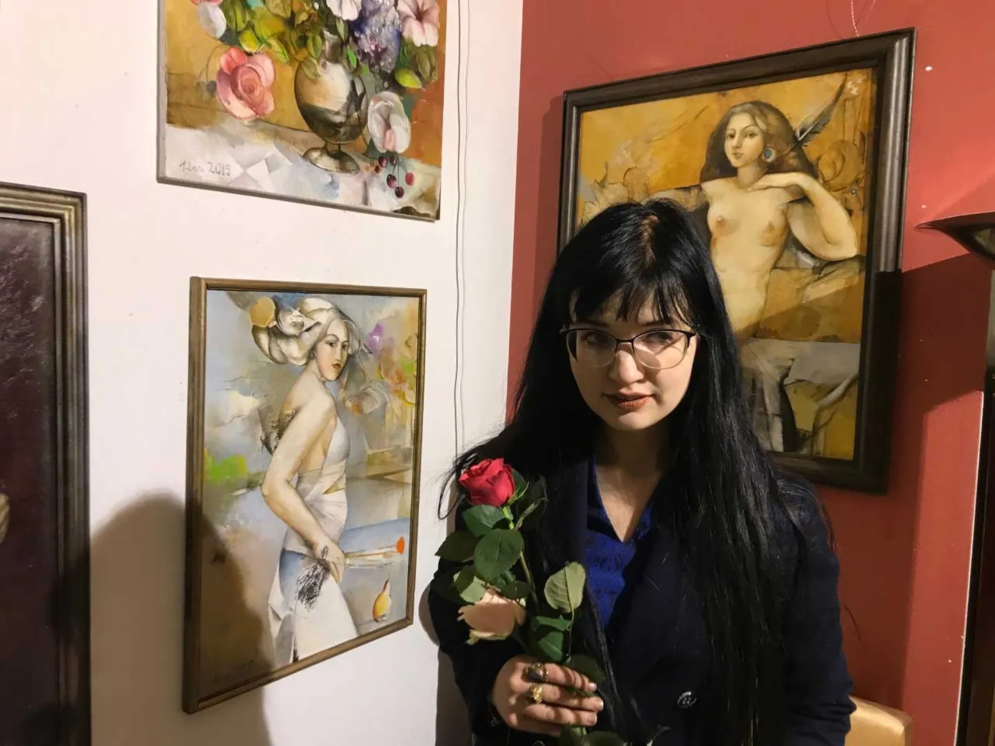 Una Lekuze izstādes atklāšanā galerijā "Antonija"