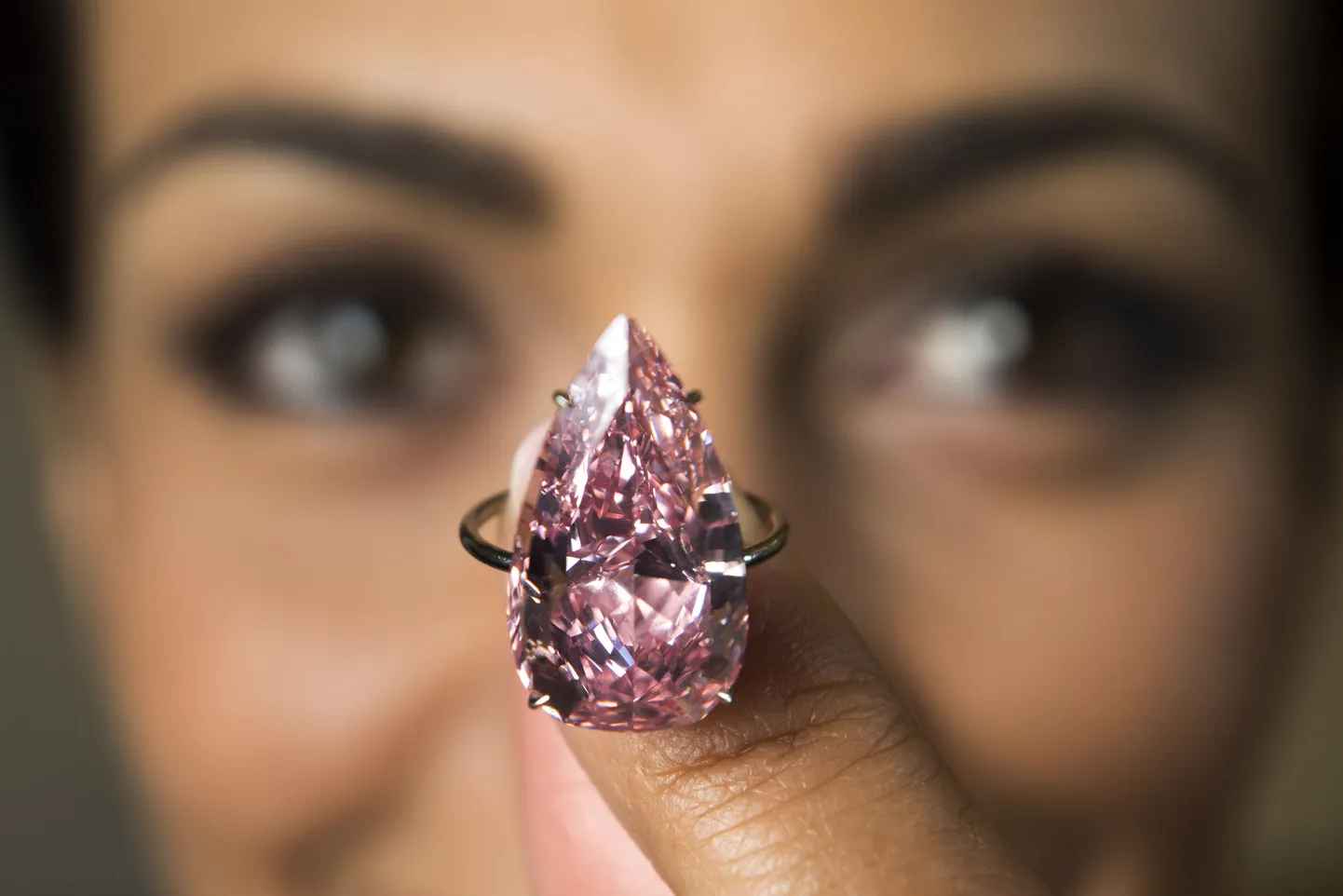 «Unique Pink»
