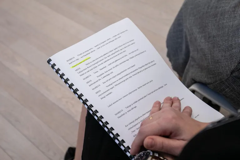 Näidendi "Ivo Schenkenberg ja Hannibali rahvas" on kirjutanud Eva Samolberg-Palmi ja Piret Saul-Gorodilov.