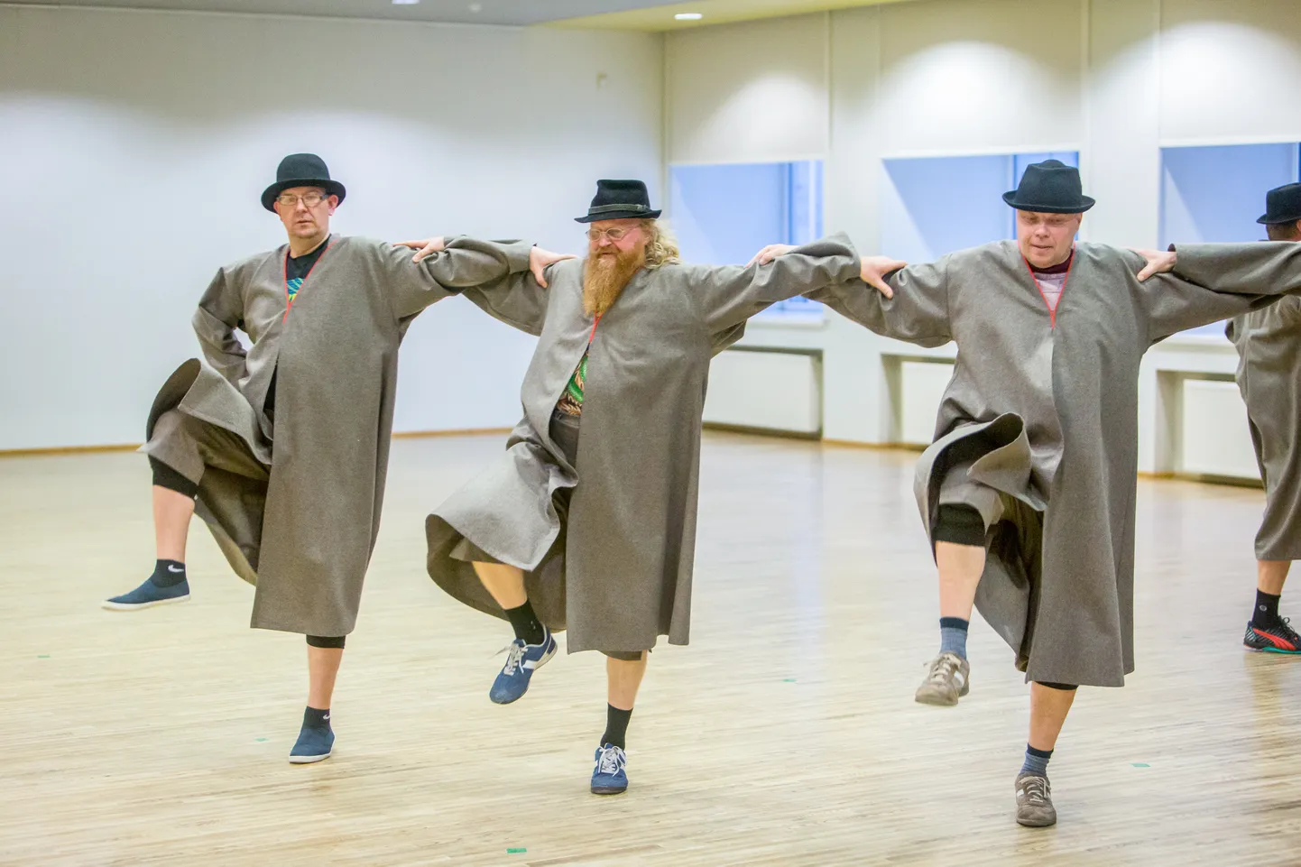 MEESTE TANTS: (Vasakult) Argo Riik, Ole Leemet, Ain Arus.