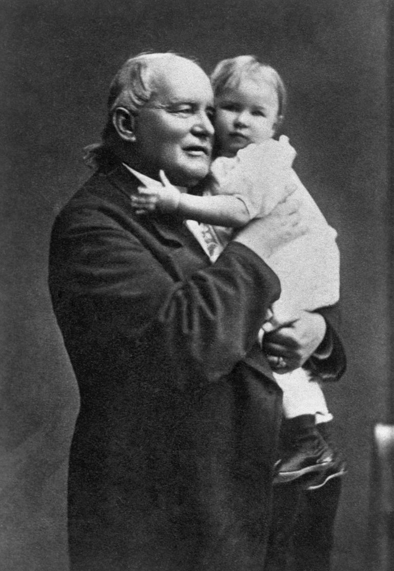 Johann Voldemar Jannsen koos Koidula tütre Hedvigiga.