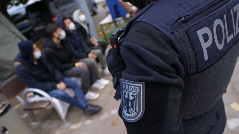 Полиция задержала четырех мигрантов из Афганистана, пытавшихся нелегально перейти границу из Польши.