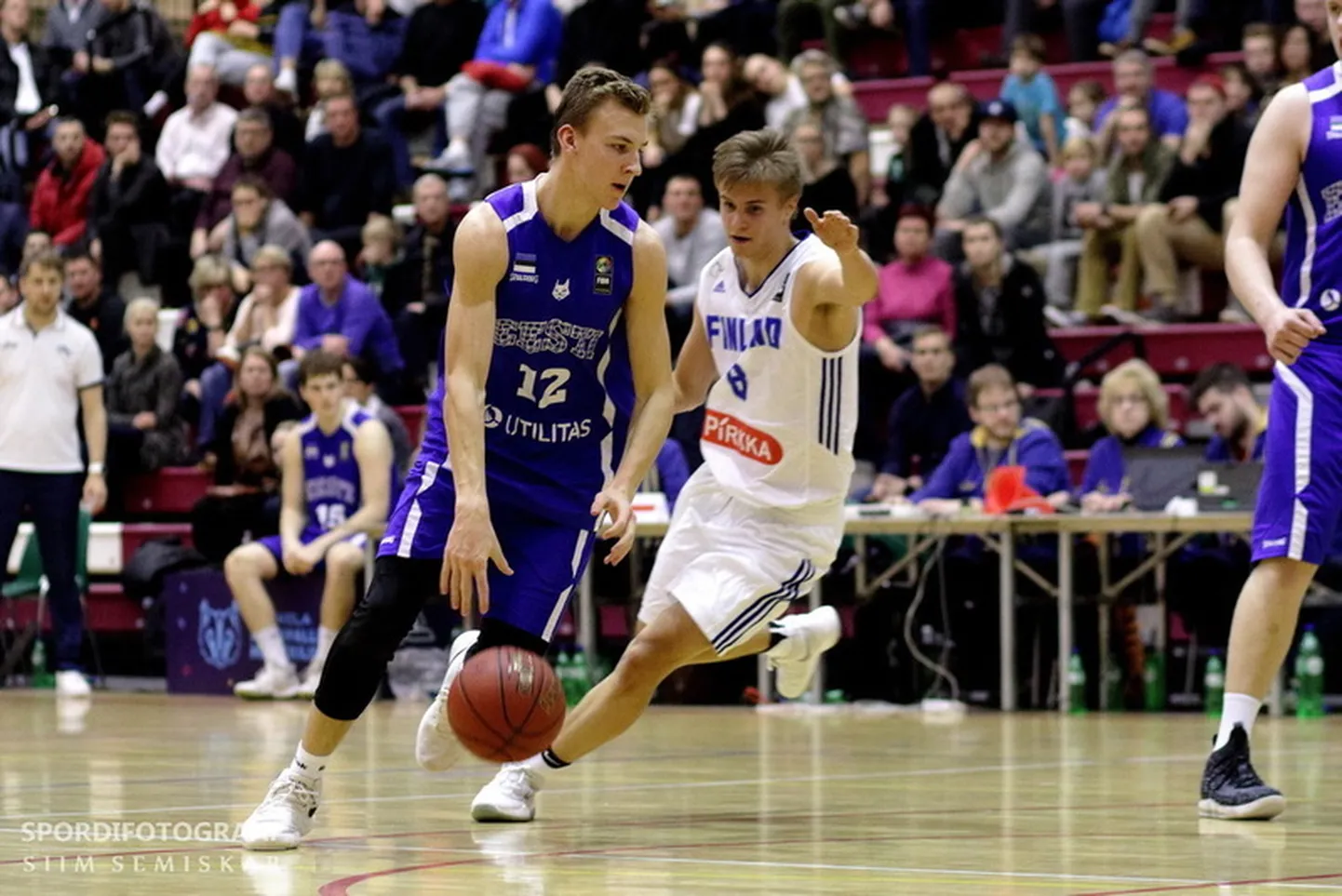 Artur Konontšuk (palliga).