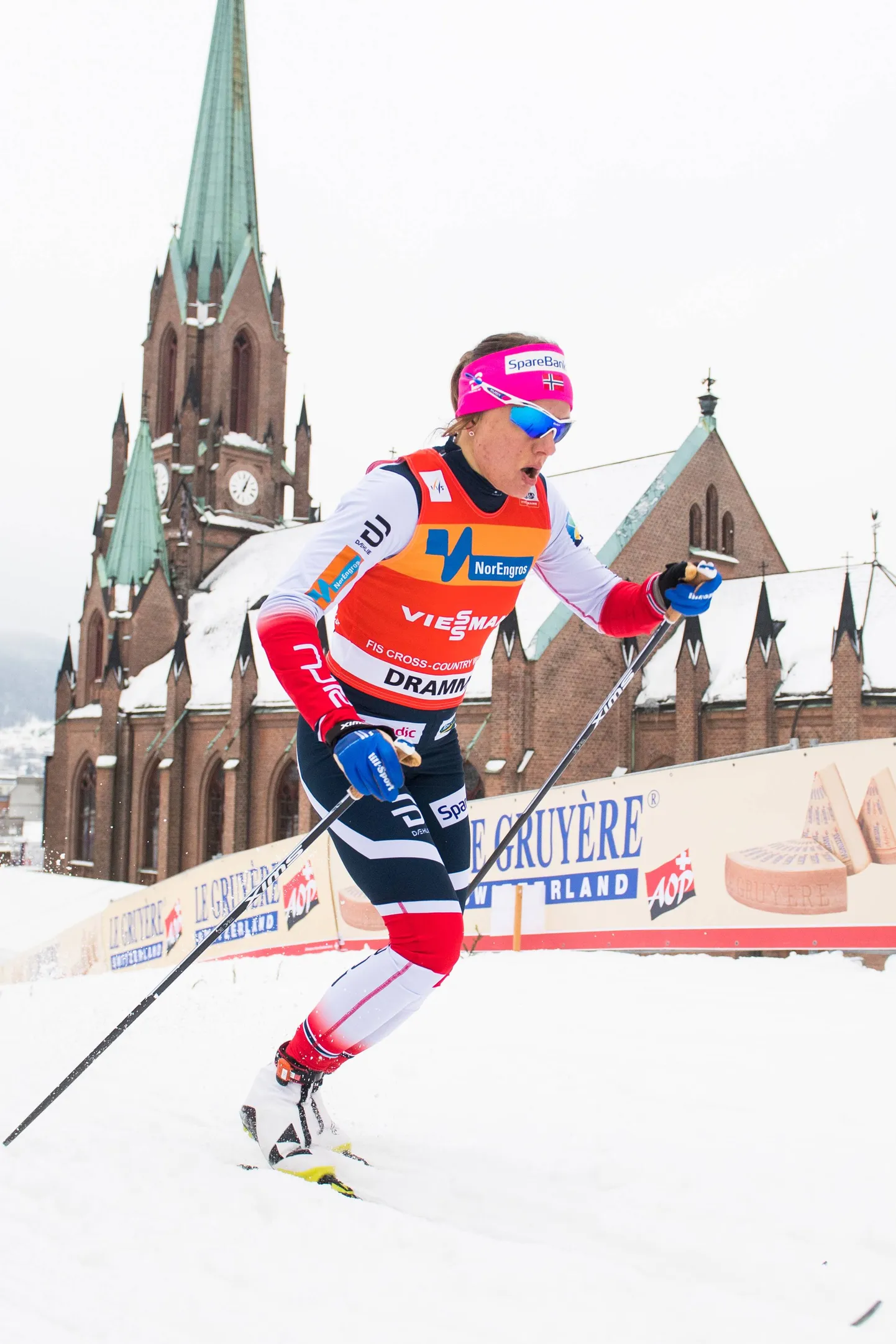 Победительнице спринта в Драммене, норвежке Майкен Фалла, надо очень постараться, чтобы не упустить главный приз сезона в зачете спринтерских гонок