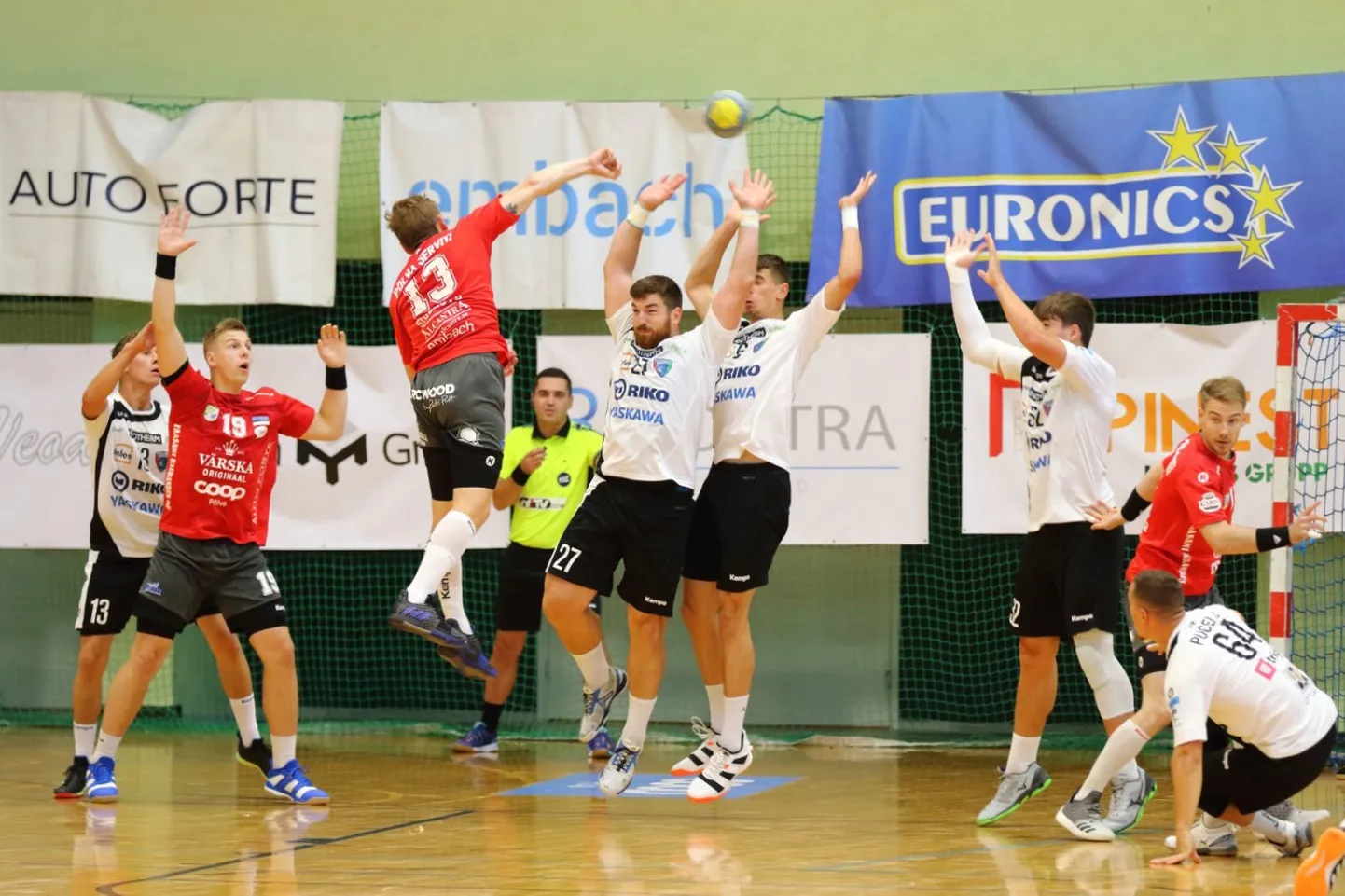 Henri Sillaste (viskel) saatis kahe euromänguga Ribnica RD Riko võrku 14 palli.