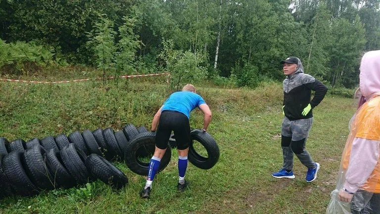 Ühes takistuses tuli rehve kanda.