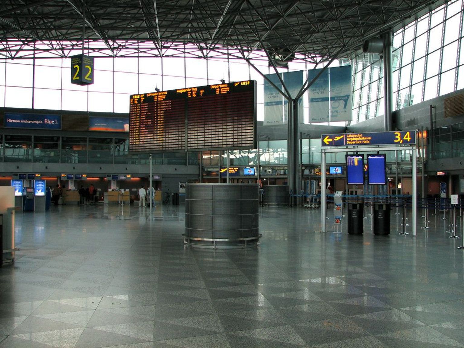 Helsingi-Vantaa lennujaama reisiterminal