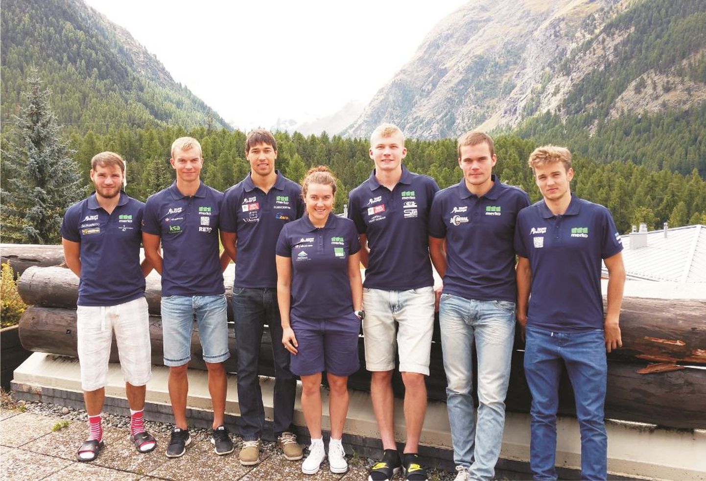 Team Haanja keskmäestikulaagris Šveitsis.