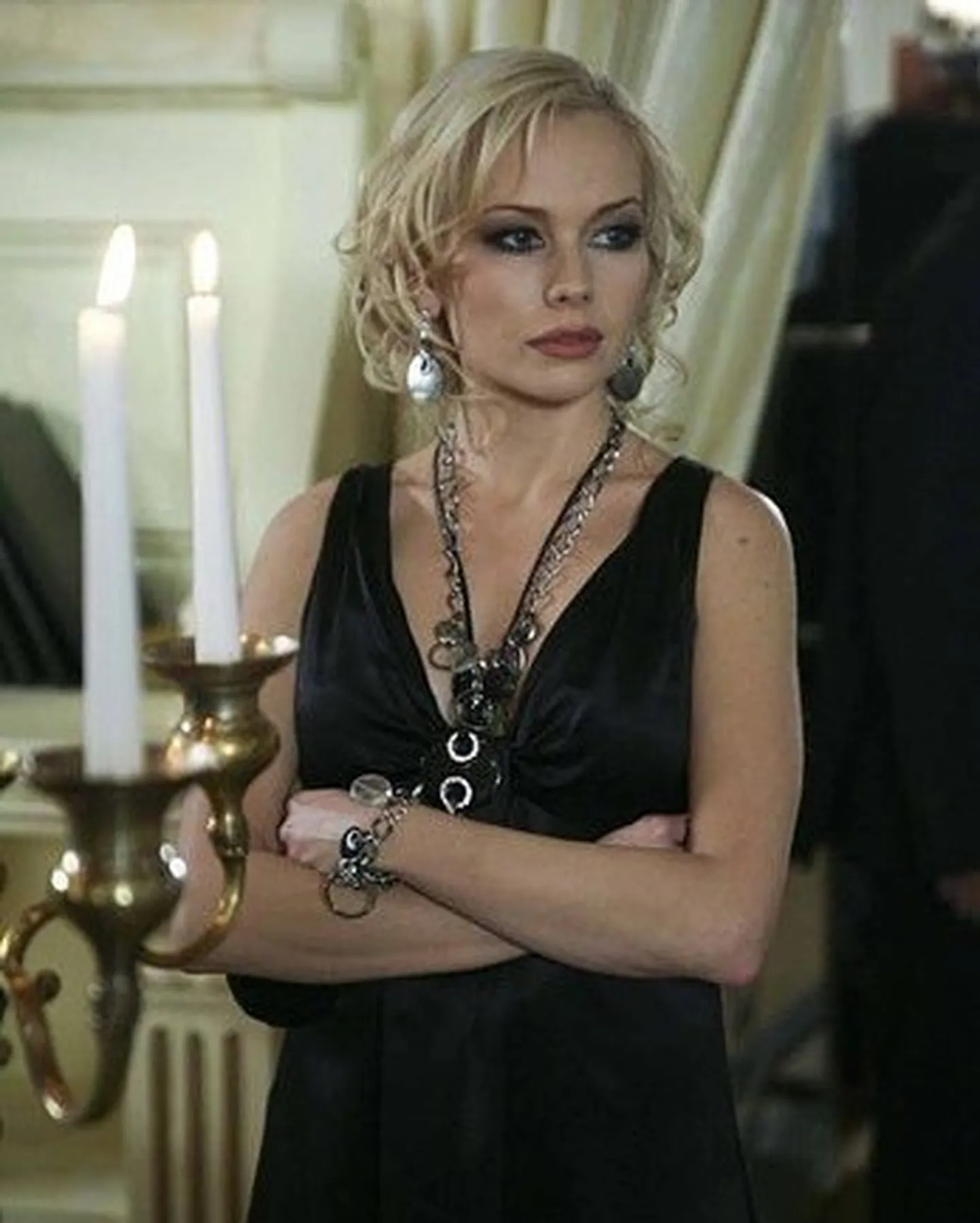 Елена Корикова