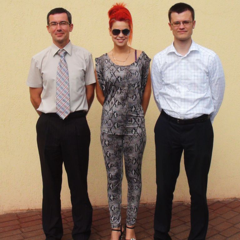 Samanta Latvijas vēstniecībā Minskā ar Kristapu Brusbārdi un Gintu Serafinoviču 