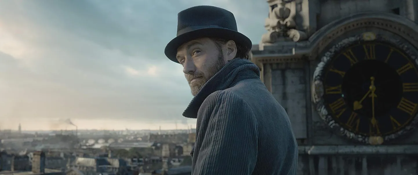 Jude Law mängib «Fantastiliste elukate» filmides Albus Dumbledore'i nooremat versiooni.