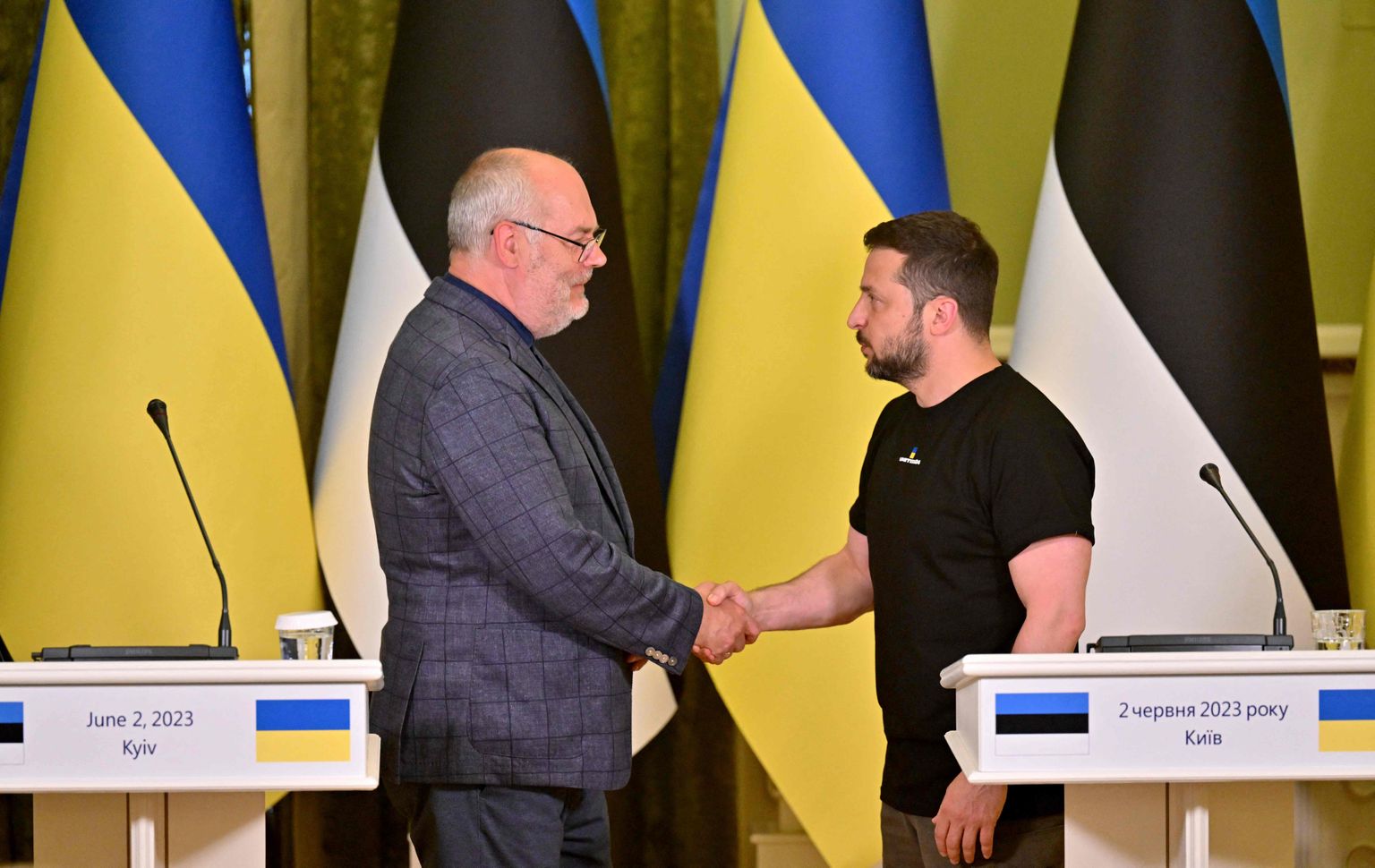Vabariigi president Alar Karis kohtus täna Kiievis Ukraina presidendi Volodõmõr Zelenskõiga.