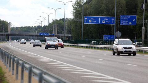 Jūrmalā plāno paaugstināt iebraukšanas maksu līdz pieciem eiro