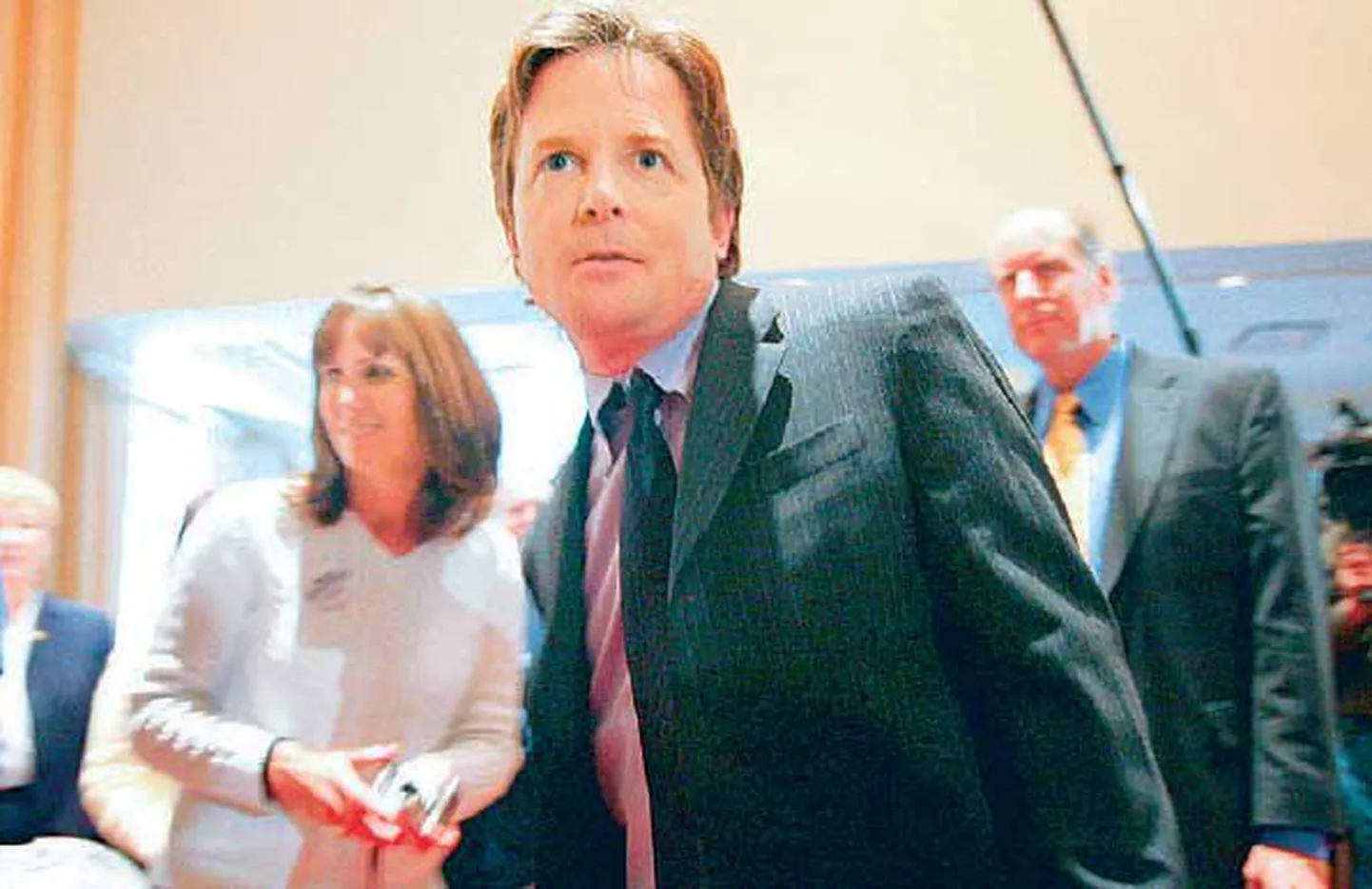 Parkinsoni tõbi pole jätnud puutumata ka kuulsusi - seda seni veel ravimata tõbe põeb ka USA näitleja Michael J. Fox.