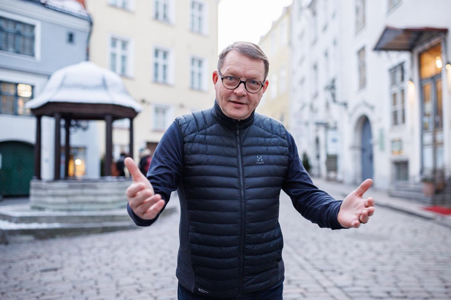 Tartu Ülikooli vabade kunstide uus professor on teatrimees Peeter Jalakas