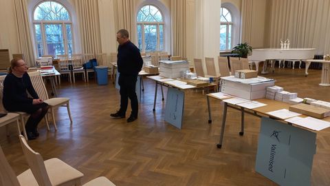 FOTO ⟩ Valimisteks valmistuvad ka valimiskomisjonid