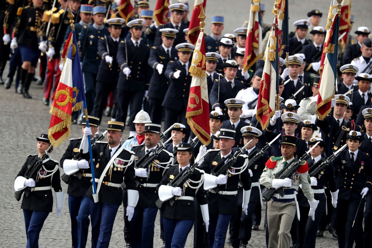 Iga-aastane 14. juuli rahvuspüha sõjaväeparaad Pariisis.