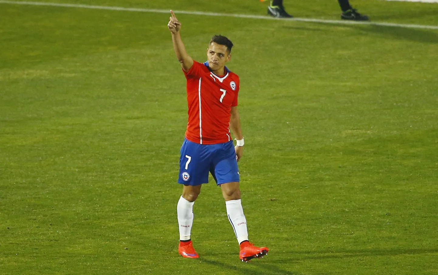 Tšiili ründeäss Alexis Sanchez mängus Boliiviaga.