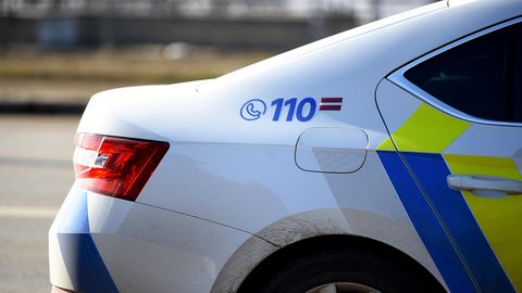 Pirmdien ceļu satiksmes negadījumos Latvijā cietuši desmit cilvēki