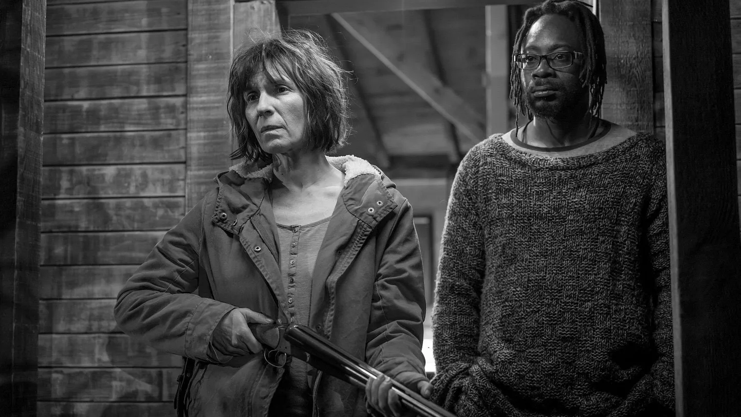 PÖFFi grand prix’ võitnud filmis «Hirm» kehastavad peategelasi Svetlana Yancheva ja Michael Fleming. Esimene meenutab kohati väga tugevalt Frances McDormandi.