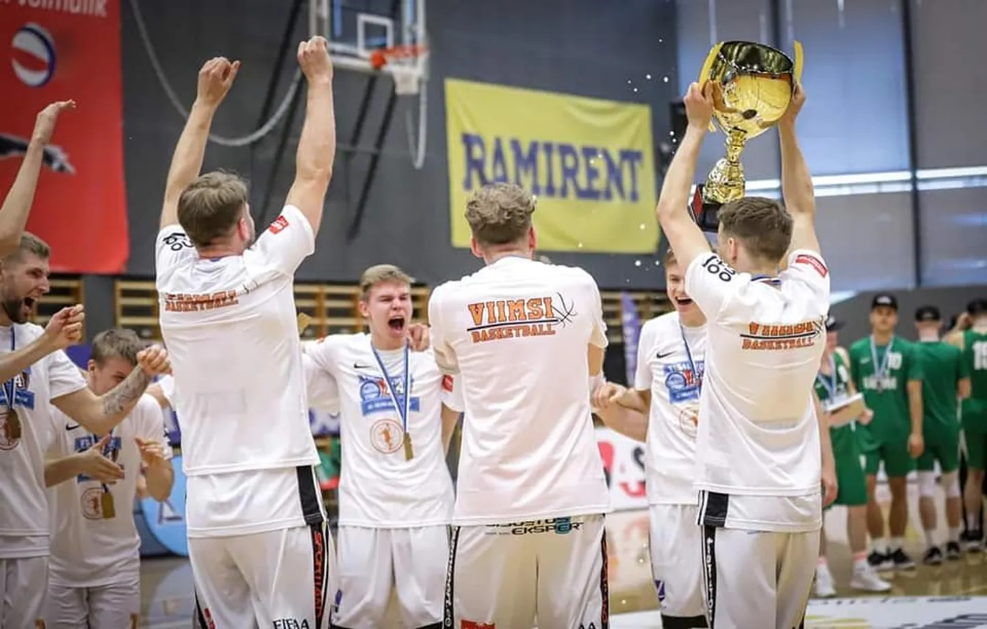 Viimsi võitis mai lõpus Eesti esiliiga ning lunastas pääsme meistrisarja.