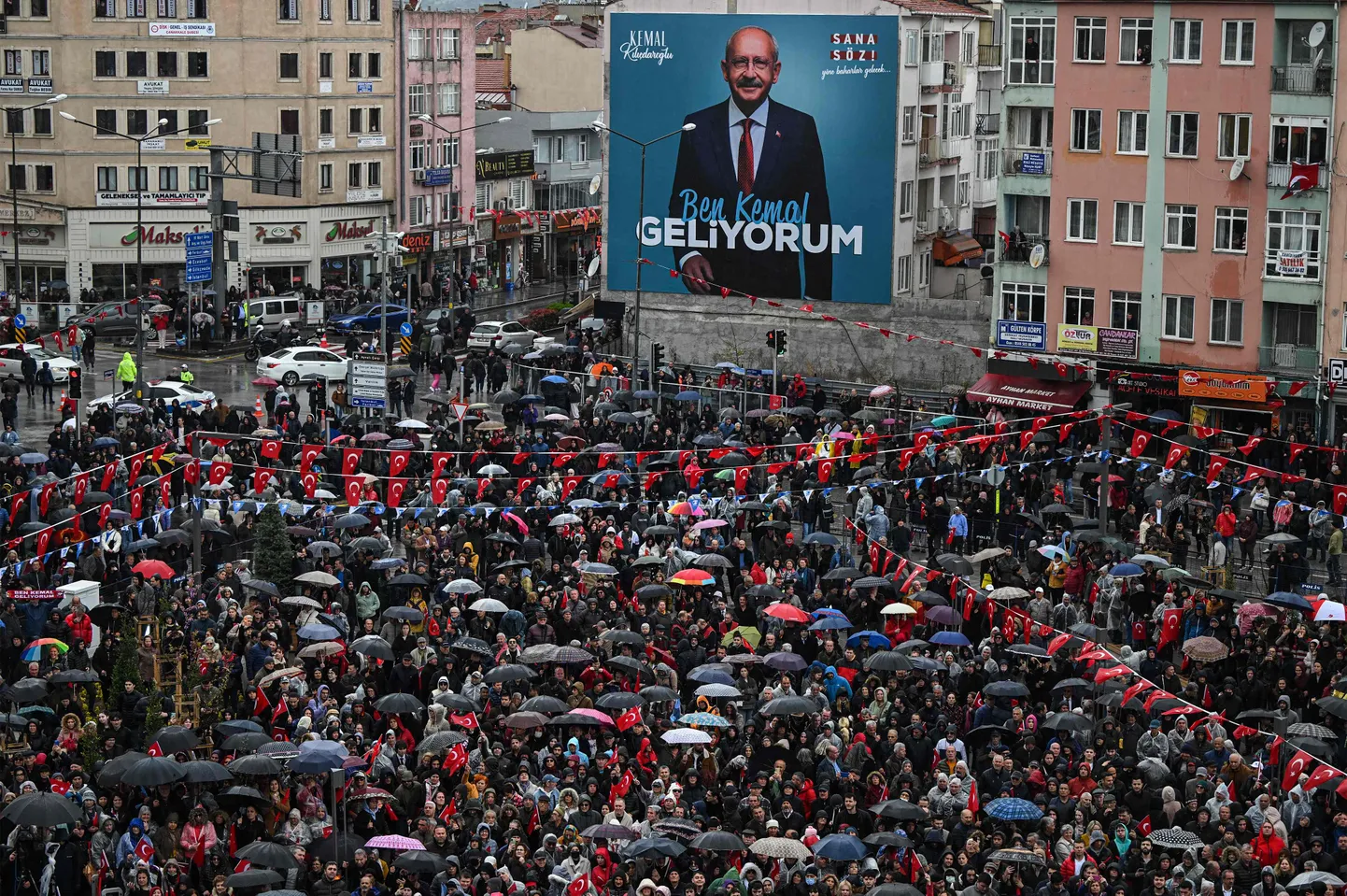 Valimistega seotud sündmus Türgis, aprillis 2023.