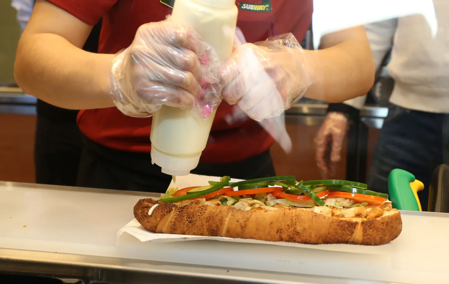 Сэндвич от Subway.