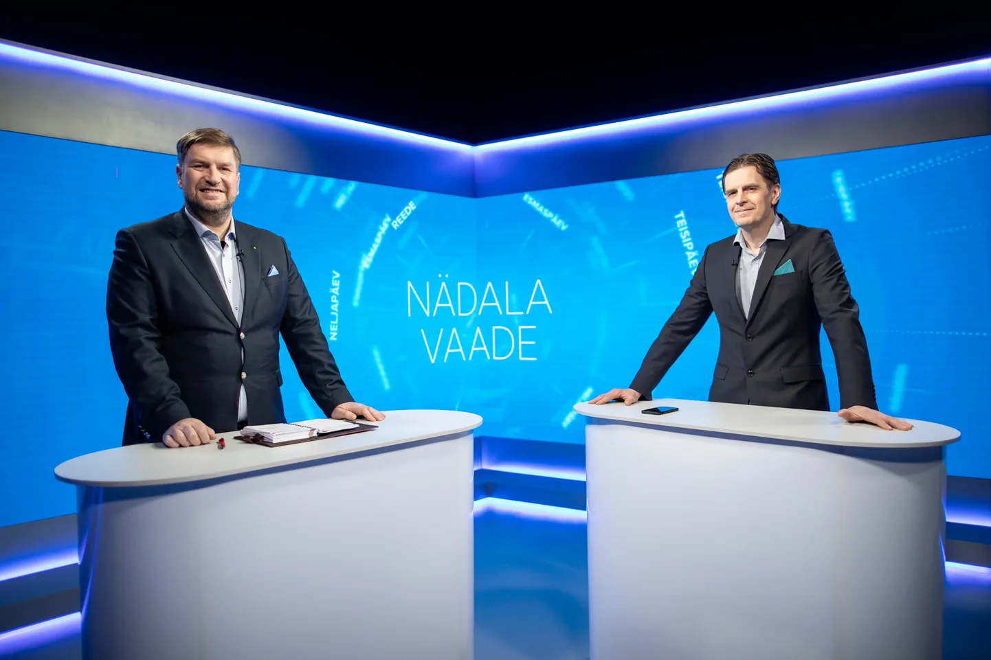Saade "Nädala vaade", saatejuhid Marti Aavik ja Aivar Reinap.