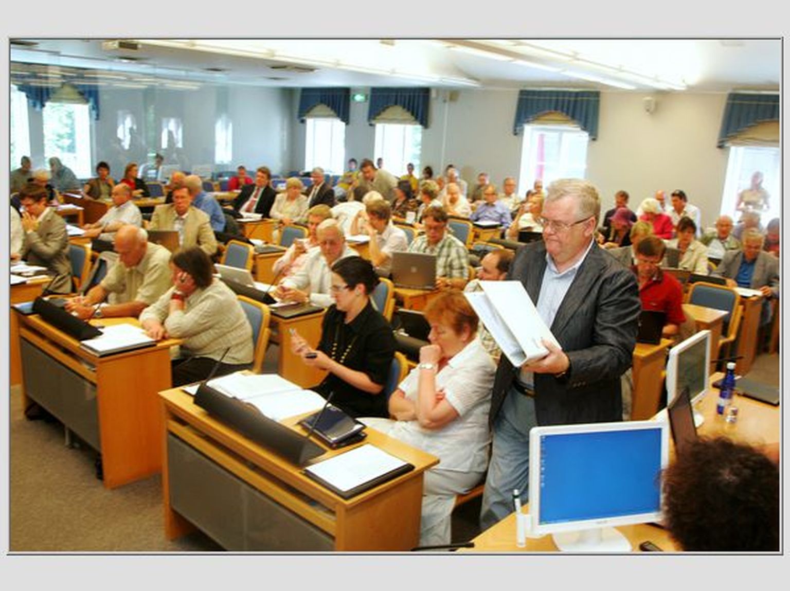 Praegu on Tallinna volikogus 63 liiget, pärast pühapäevaseid valimis suureneb nende arv 79ni.