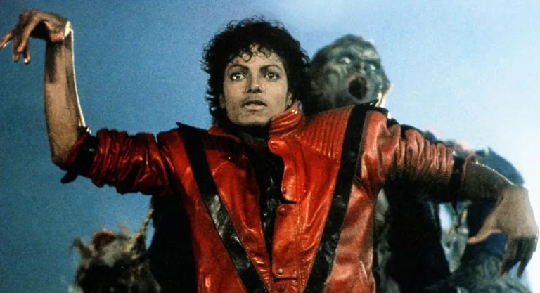 Kaader Michael Jacksoni muusikavideost palale «Thriller» (1982), mis on ilmselt üks muusikaajaloo tuntumaid õuduslugusid.