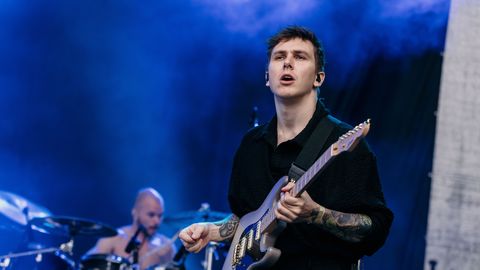 INTERVJUU ⟩ Ansambli Leprous kitarrist: Eesti pani meid karaoket laulma ja me ei tee seda muidu kunagi