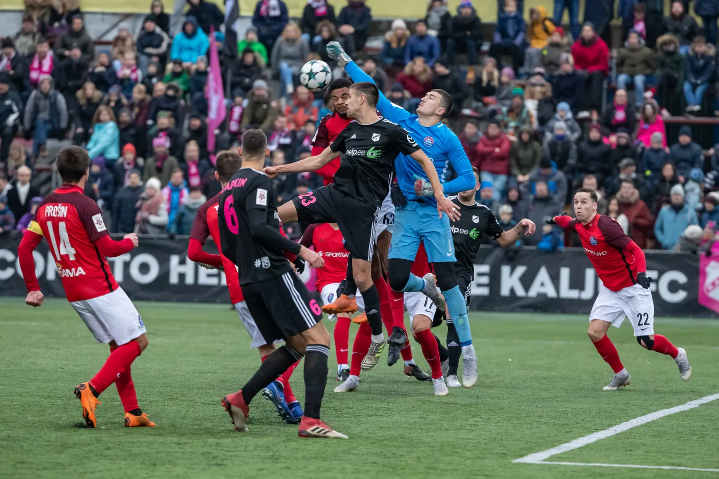 Saatuse tahtel kindlustas Nõmme Kalju novembris Eesti meistritiitli just tänase vastase Narva Transi 4:1 alistamisega.