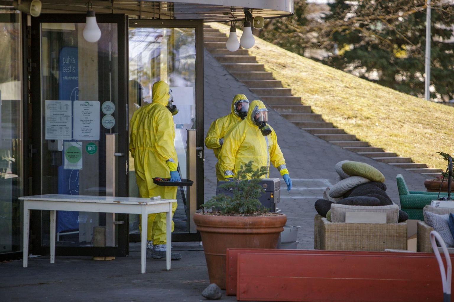 Pernova hariduskeskuses eemaldati hoonesse ladestunud bioloogilist mürkainet.