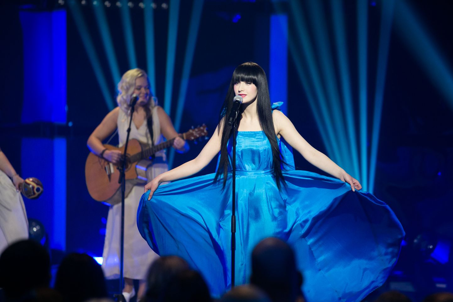Eesti Laul 2014 Sandra Nurmsalu esitamas laulu "Kui tuuled pöörduvad".