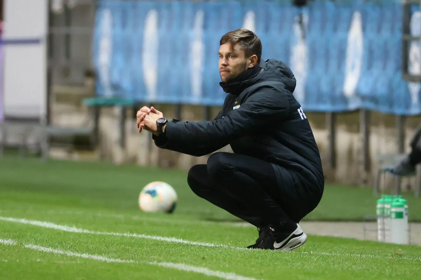 FC Flora peatreener Jürgen Henn.