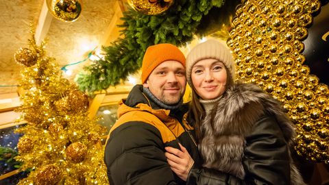 SUUR GALERII ⟩ Vaata, kes Tallinna jõuluturu fotomajas endast pilte klõpsisid