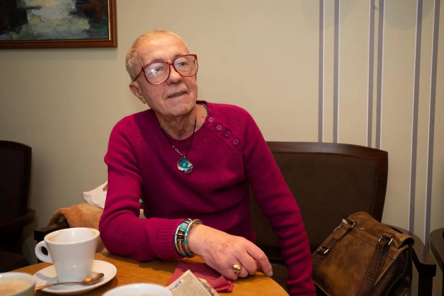Täna saab 90-aastaseks Kalju Konsin, kes on sündinud 23. jaanuaril 1929 Võõpste külas taluniku peres, lõpetanud Tartu 1. keskkooli ja põllumajandusakadeemia ning töötanud veerand sajandit etnograafiamuuseumis.