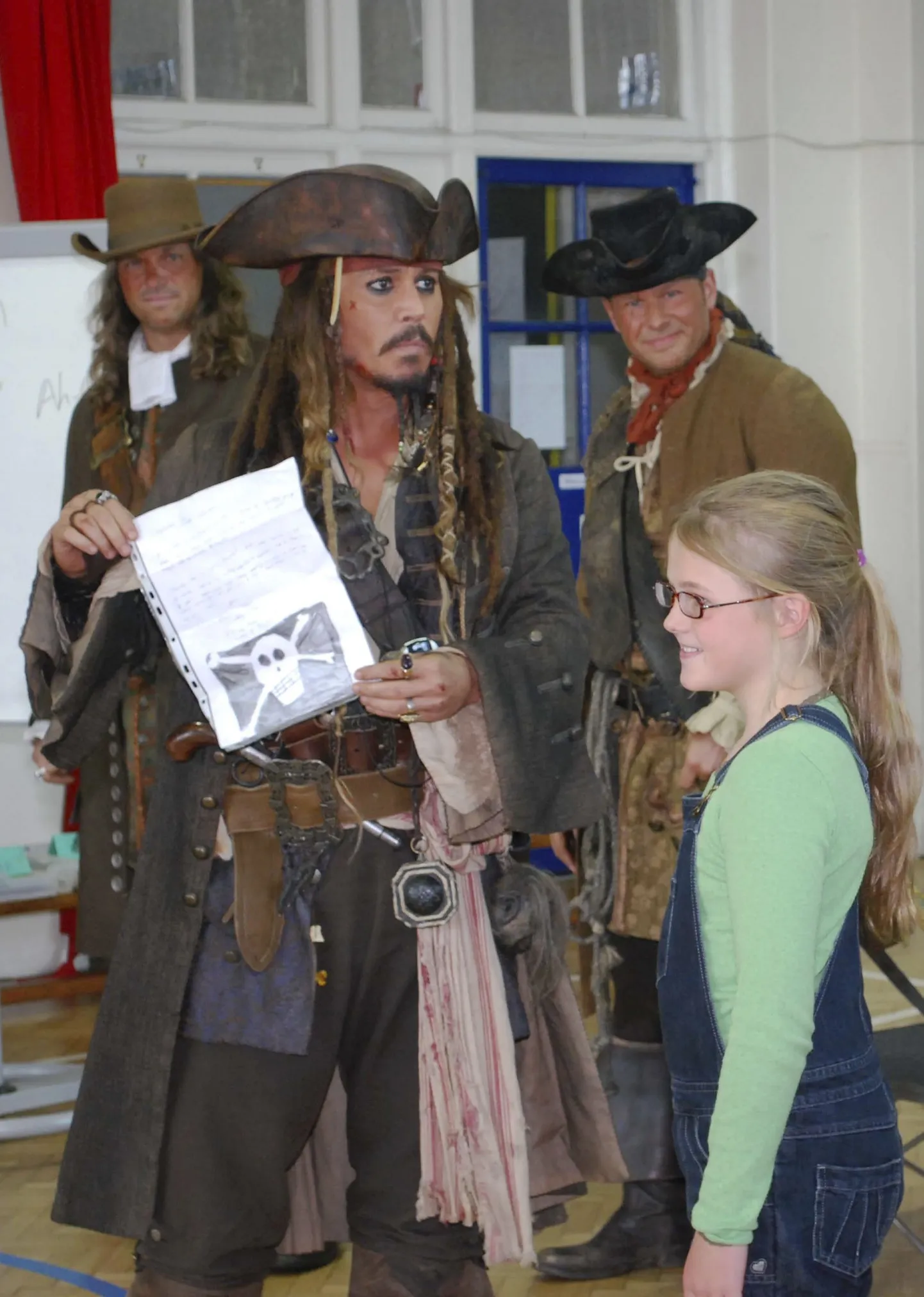 Johnny Depp ostis 40 000 naela eest talveriideid