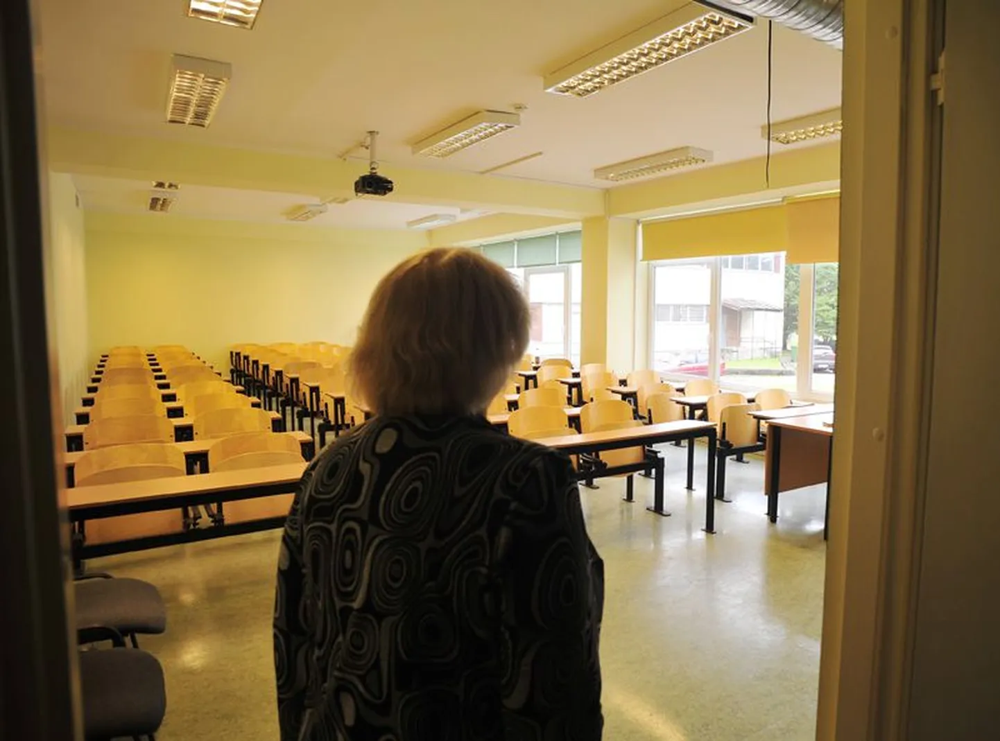 Lääne-Nigula vald seisab raske valiku ees - kas sulgeda gümnaasium või mitte. Illustratiivne foto.