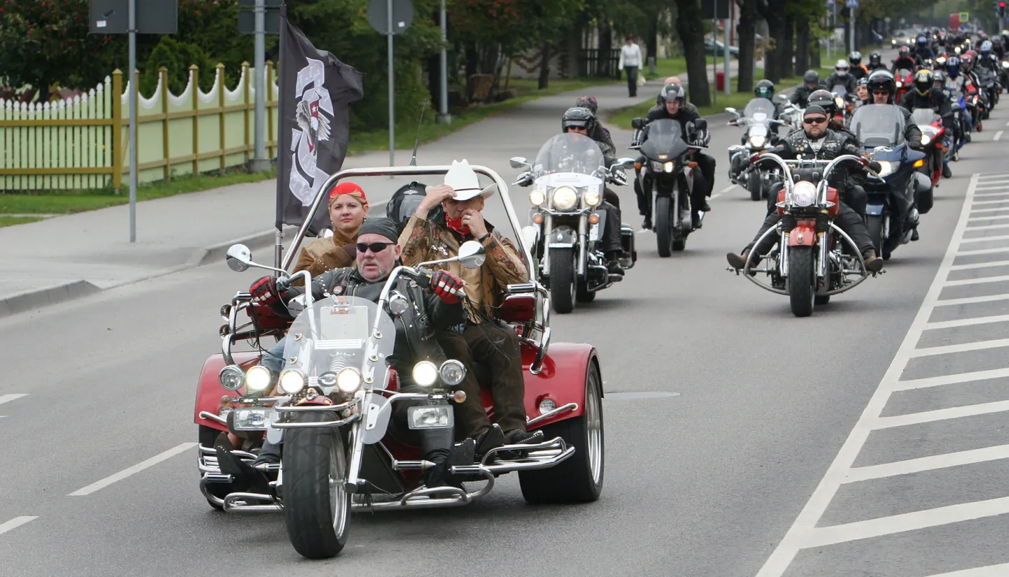 Motomehed kogunevad taas suvepealinna.