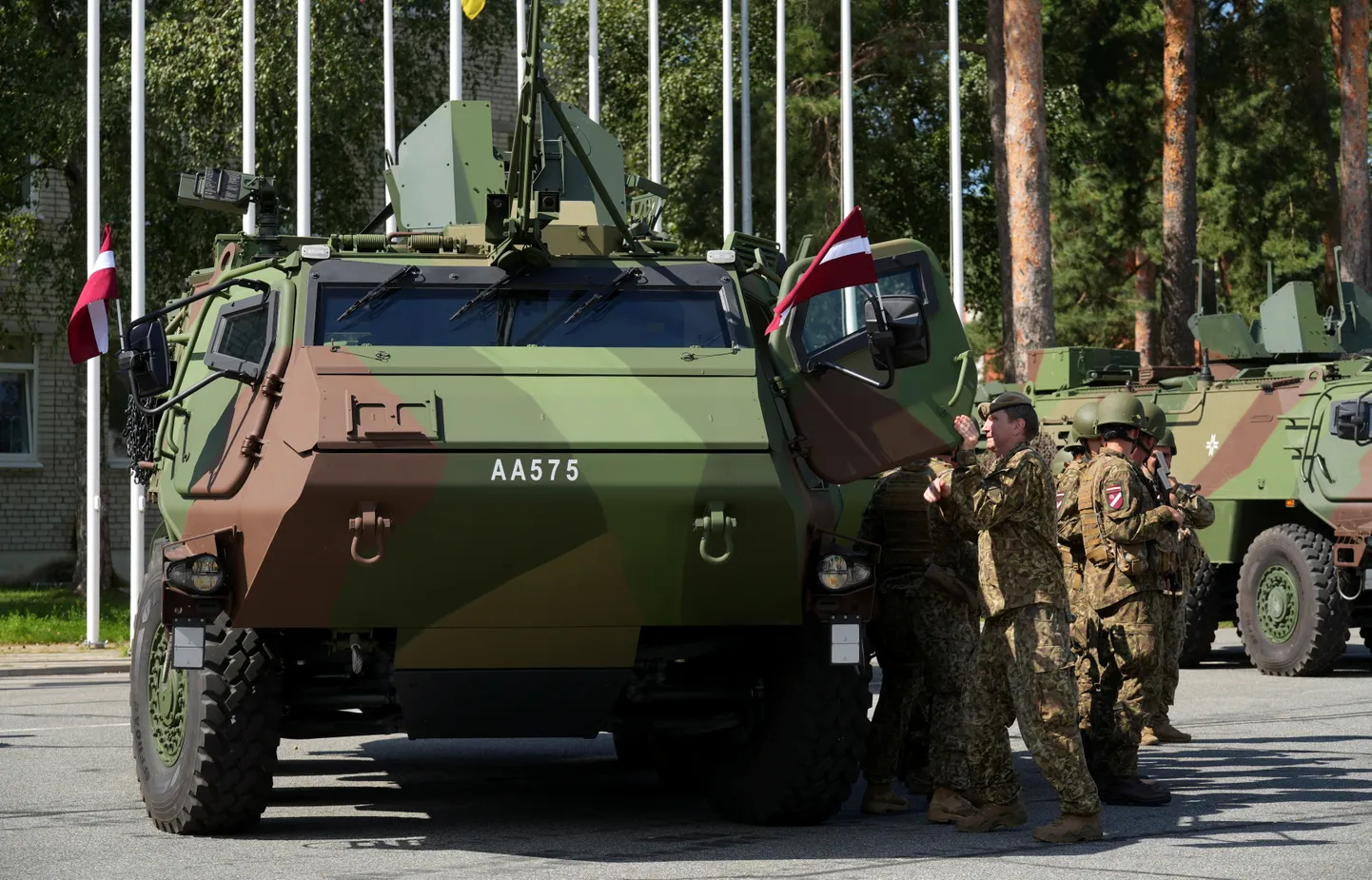 Бронемашины Patria