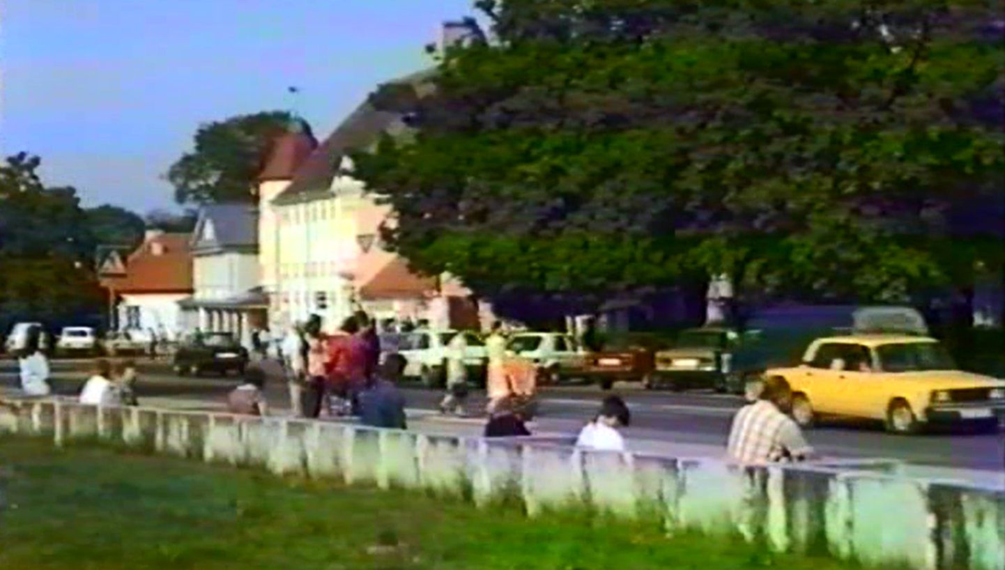 Kuressaare 1995. aasta suvel.