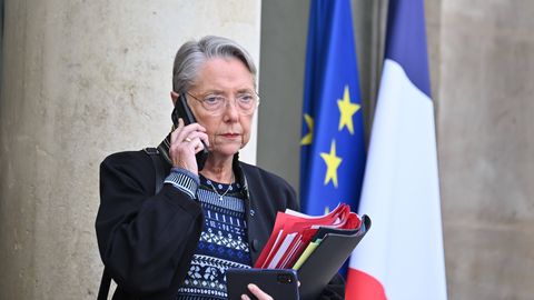 Prantsusmaa peaminister astus ametist tagasi