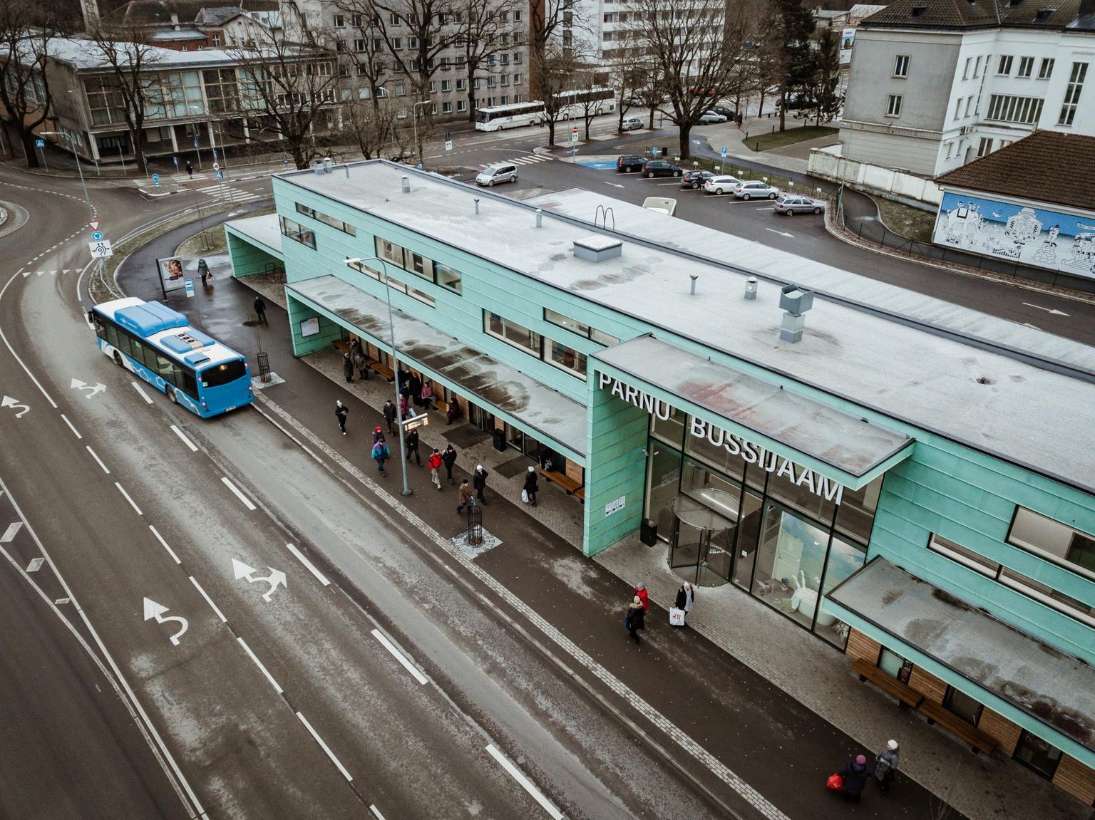 Pärnu uus bussijaam valmistab Andrus Kärpukile uhkust.
 
