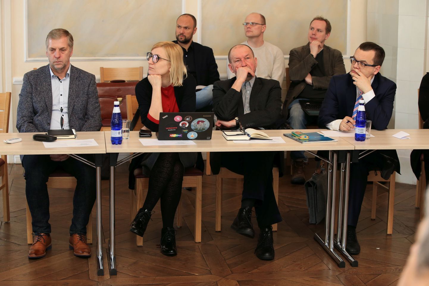 Kui volikogu nõustub, siis asuvad Tartu abilinnapeana ametisse Gea Kangilaski (keskel vasakul) ja sel fotol temast paremal istuv Asko Tamme.