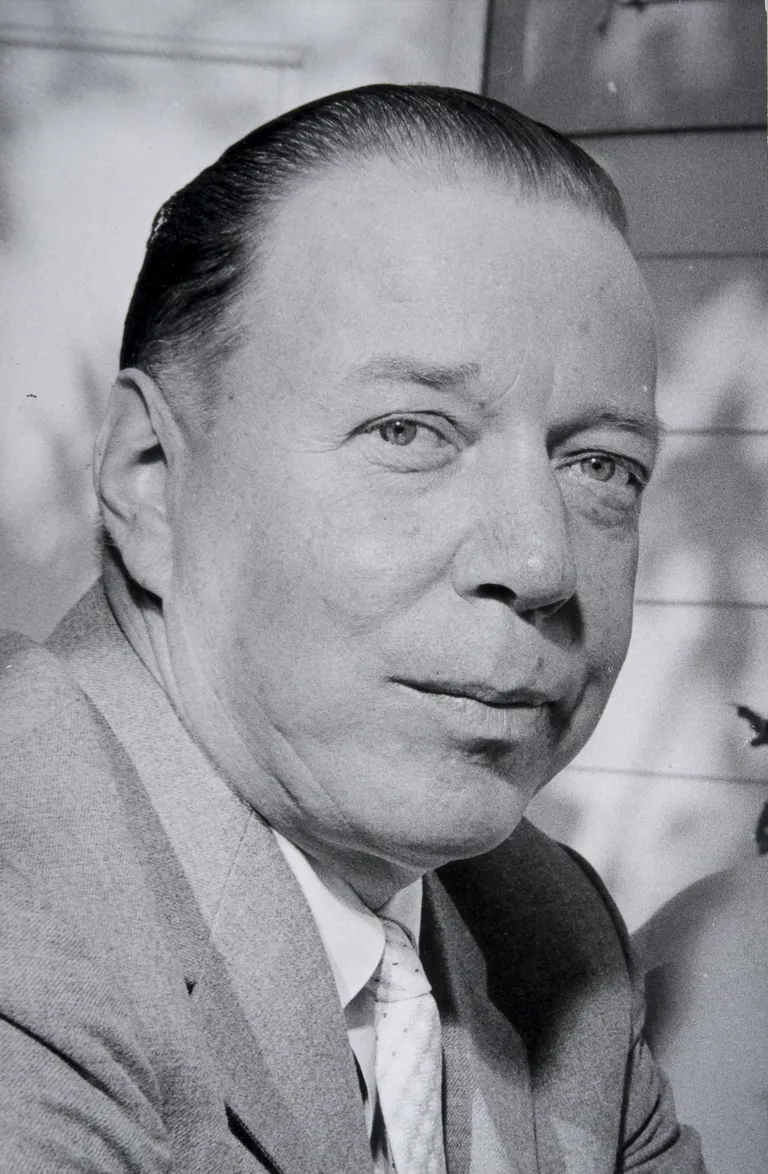 Mika Waltari 1958. aastal.