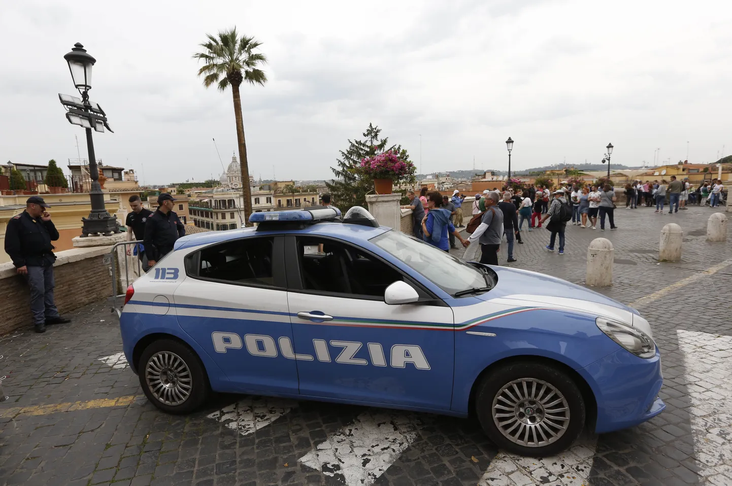 Politseiauto Itaalias.