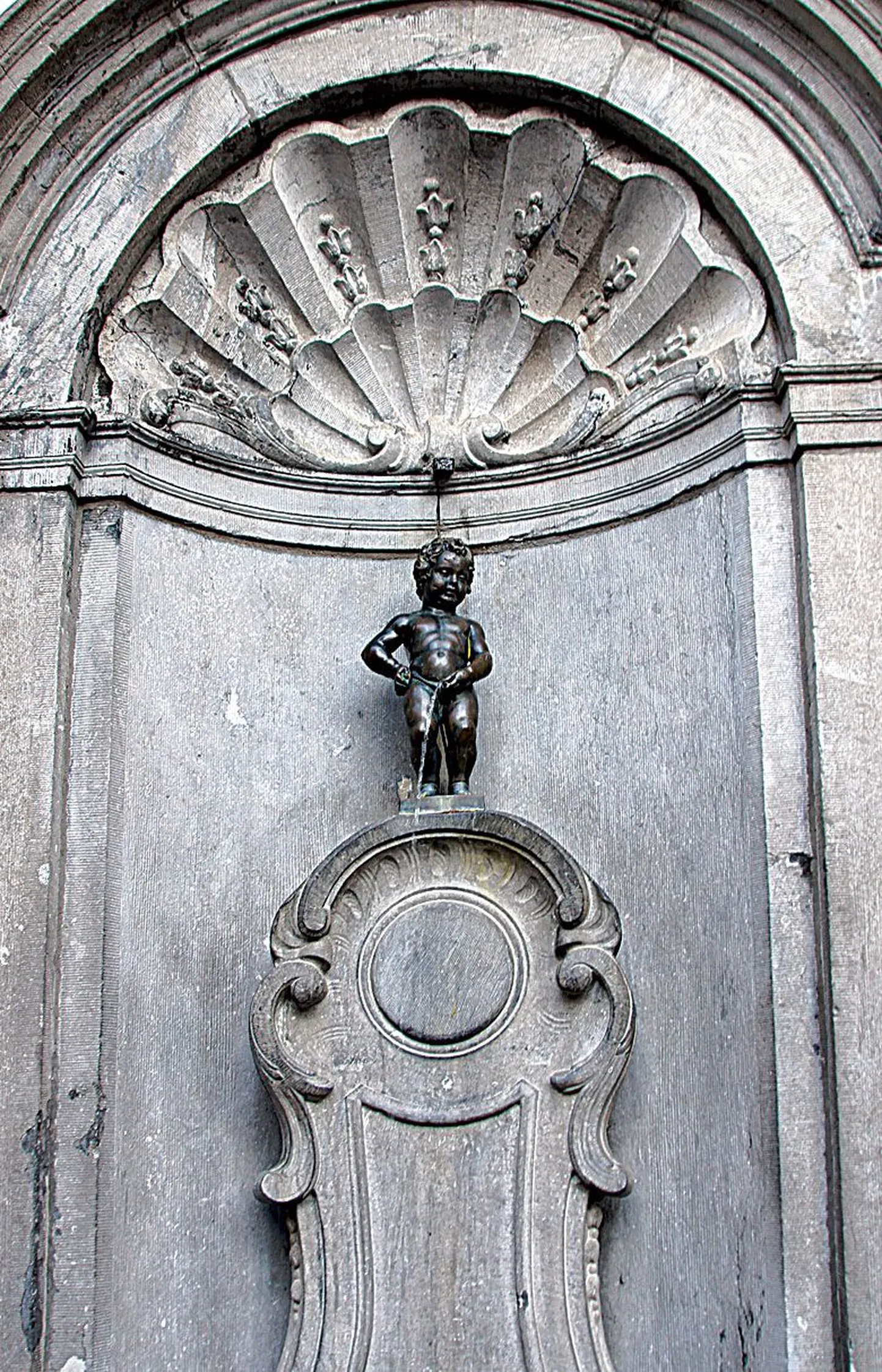 Brüsseli sümbol Manneken Pis ehk Pissiv Poiss.