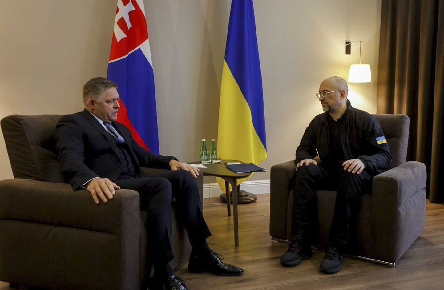Ukraina peaminister Denõs Šmõhal ja Slovakkia peaminister Robert Fico kohtusid Ukrainas.