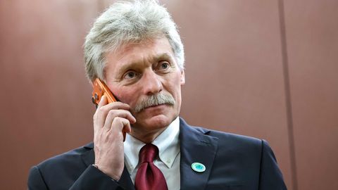 Kremlis: Zelenskim šodien jāpieņem lēmums par Ukrainas atkāpšanos no Donbasa